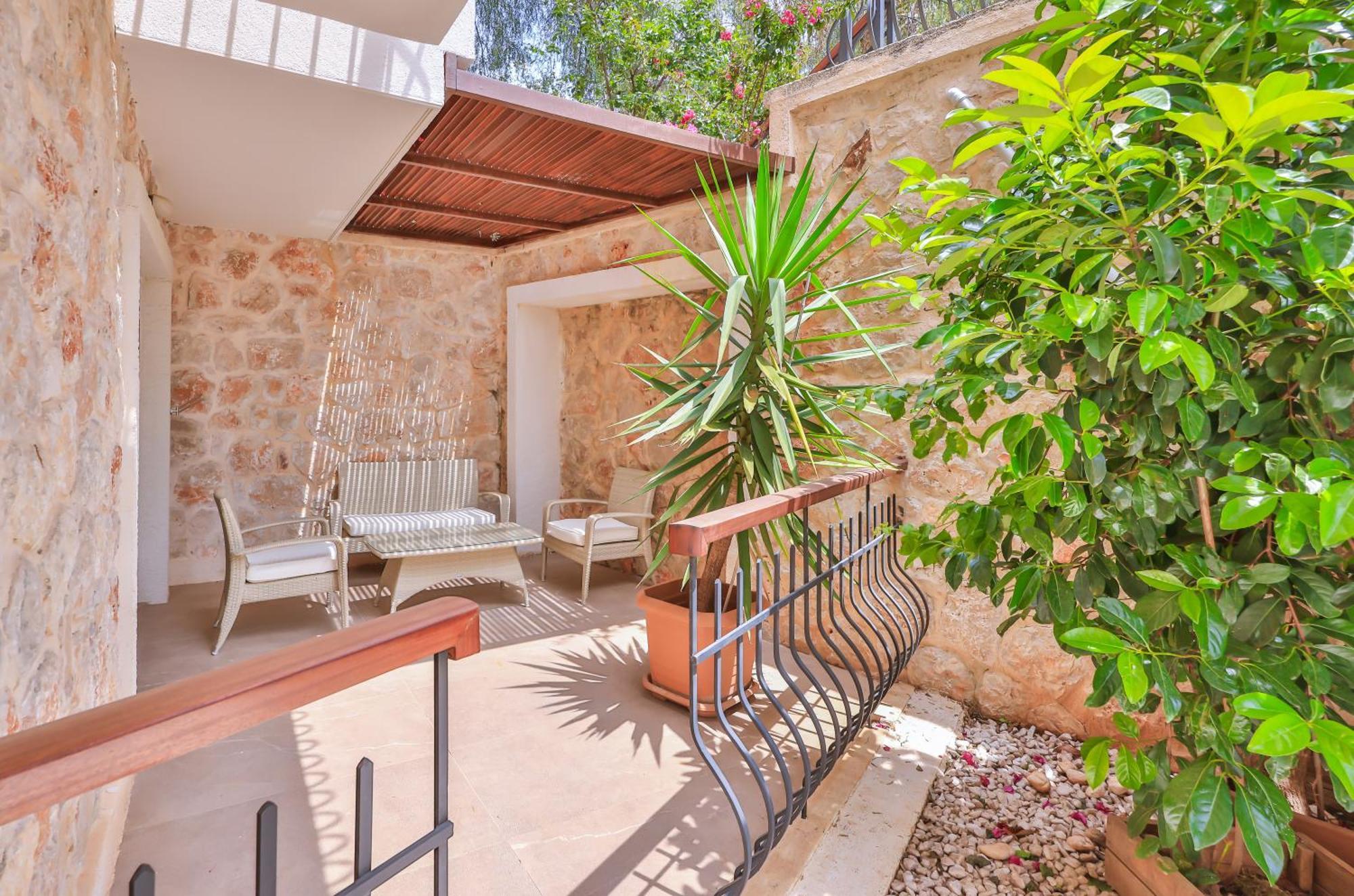 Molino 3*